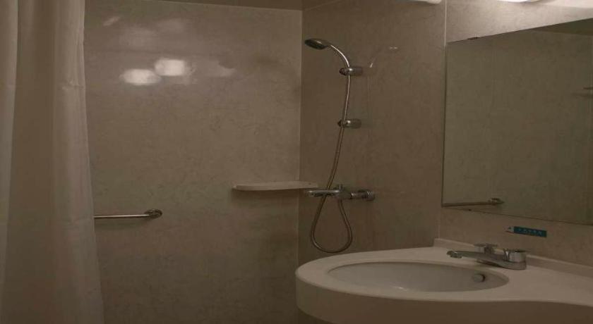 Jinjiang Inn Jinzhou Luoyang Road Екстер'єр фото